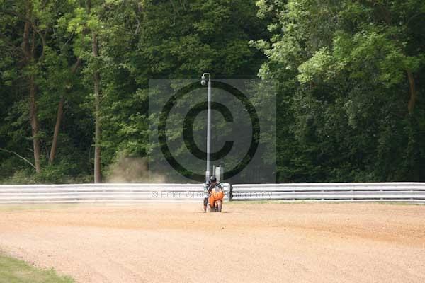 enduro digital images, endurodigitalimages, event digital images, eventdigitalimages, no limits, peter wileman photography, racing digital images, trackday digital images, trackday photos, vmcc banbury run