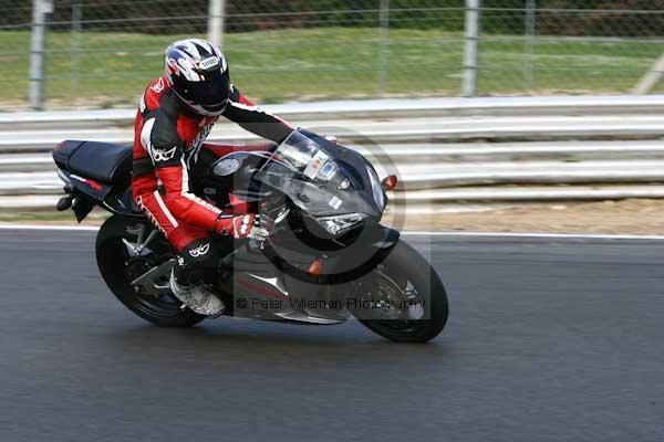 enduro digital images, endurodigitalimages, event digital images, eventdigitalimages, no limits, peter wileman photography, racing digital images, trackday digital images, trackday photos, vmcc banbury run