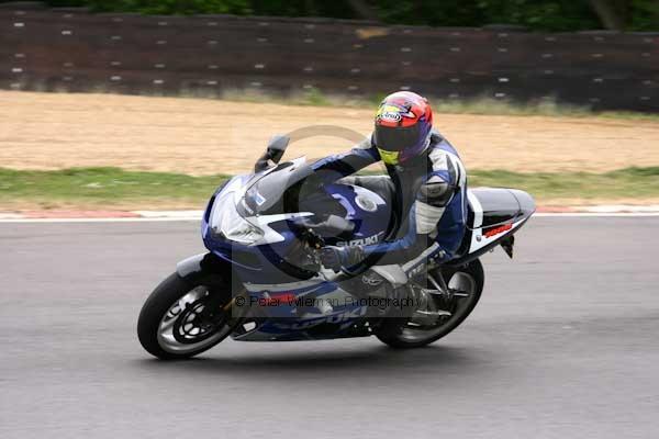 enduro digital images, endurodigitalimages, event digital images, eventdigitalimages, no limits, peter wileman photography, racing digital images, trackday digital images, trackday photos, vmcc banbury run