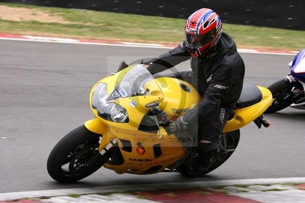 enduro digital images, endurodigitalimages, event digital images, eventdigitalimages, no limits, peter wileman photography, racing digital images, trackday digital images, trackday photos, vmcc banbury run