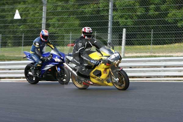 enduro digital images, endurodigitalimages, event digital images, eventdigitalimages, no limits, peter wileman photography, racing digital images, trackday digital images, trackday photos, vmcc banbury run