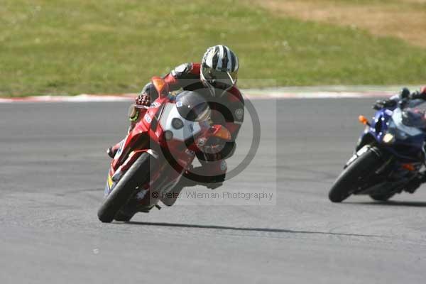enduro digital images, endurodigitalimages, event digital images, eventdigitalimages, no limits, peter wileman photography, racing digital images, trackday digital images, trackday photos, vmcc banbury run