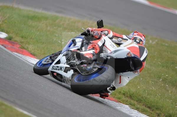 enduro digital images, endurodigitalimages, event digital images, eventdigitalimages, no limits, peter wileman photography, racing digital images, trackday digital images, trackday photos, vmcc banbury run