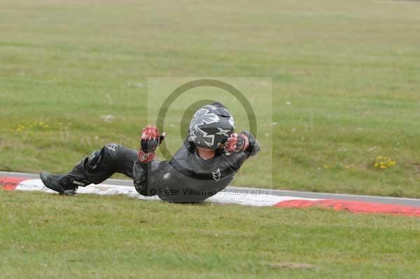 enduro digital images, endurodigitalimages, event digital images, eventdigitalimages, no limits, peter wileman photography, racing digital images, trackday digital images, trackday photos, vmcc banbury run