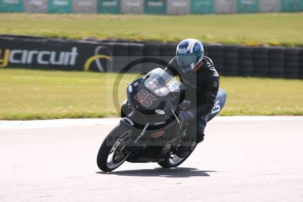 enduro digital images, endurodigitalimages, event digital images, eventdigitalimages, no limits, peter wileman photography, racing digital images, trackday digital images, trackday photos, vmcc banbury run