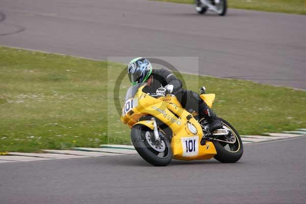 enduro digital images, endurodigitalimages, event digital images, eventdigitalimages, no limits, peter wileman photography, racing digital images, trackday digital images, trackday photos, vmcc banbury run
