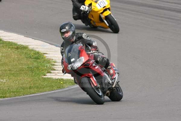 enduro digital images, endurodigitalimages, event digital images, eventdigitalimages, no limits, peter wileman photography, racing digital images, trackday digital images, trackday photos, vmcc banbury run