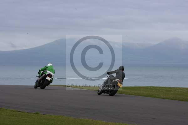 enduro digital images, endurodigitalimages, event digital images, eventdigitalimages, no limits, peter wileman photography, racing digital images, trackday digital images, trackday photos, vmcc banbury run