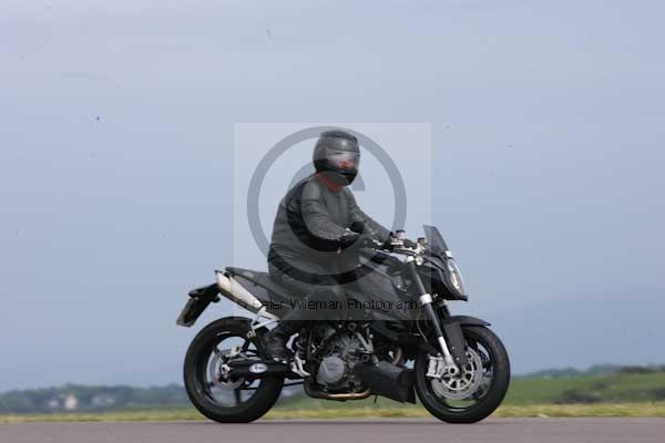 enduro digital images, endurodigitalimages, event digital images, eventdigitalimages, no limits, peter wileman photography, racing digital images, trackday digital images, trackday photos, vmcc banbury run