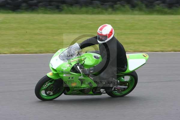 enduro digital images, endurodigitalimages, event digital images, eventdigitalimages, no limits, peter wileman photography, racing digital images, trackday digital images, trackday photos, vmcc banbury run