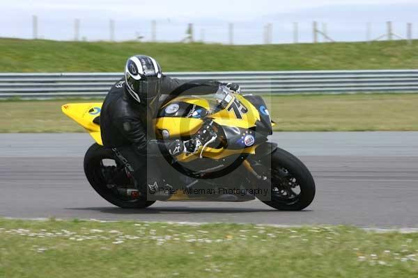 enduro digital images, endurodigitalimages, event digital images, eventdigitalimages, no limits, peter wileman photography, racing digital images, trackday digital images, trackday photos, vmcc banbury run