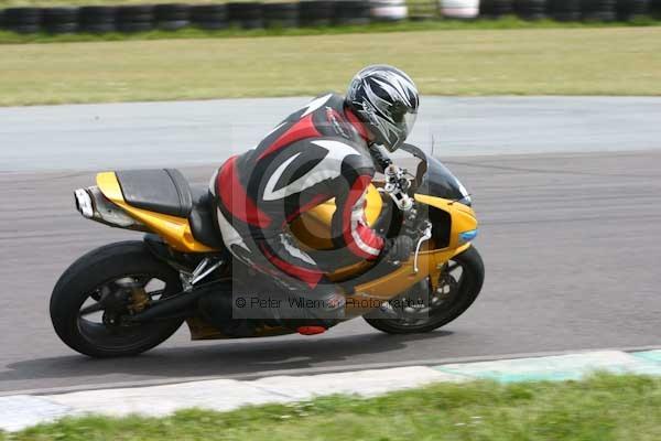 enduro digital images, endurodigitalimages, event digital images, eventdigitalimages, no limits, peter wileman photography, racing digital images, trackday digital images, trackday photos, vmcc banbury run