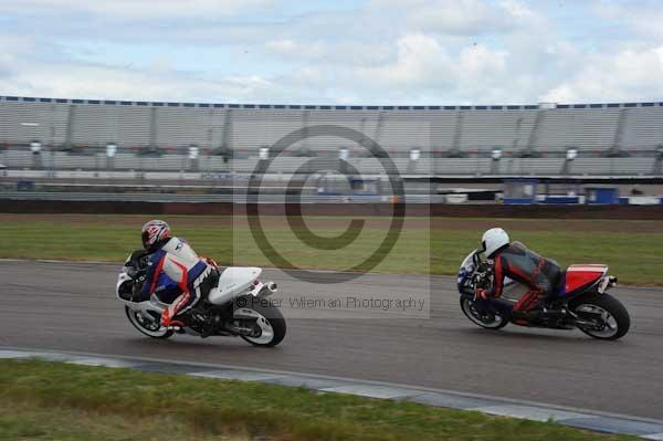 enduro digital images, endurodigitalimages, event digital images, eventdigitalimages, no limits, peter wileman photography, racing digital images, trackday digital images, trackday photos, vmcc banbury run