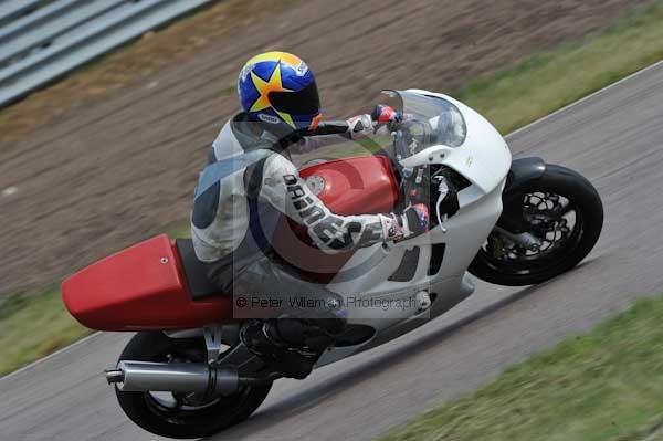 enduro digital images, endurodigitalimages, event digital images, eventdigitalimages, no limits, peter wileman photography, racing digital images, trackday digital images, trackday photos, vmcc banbury run