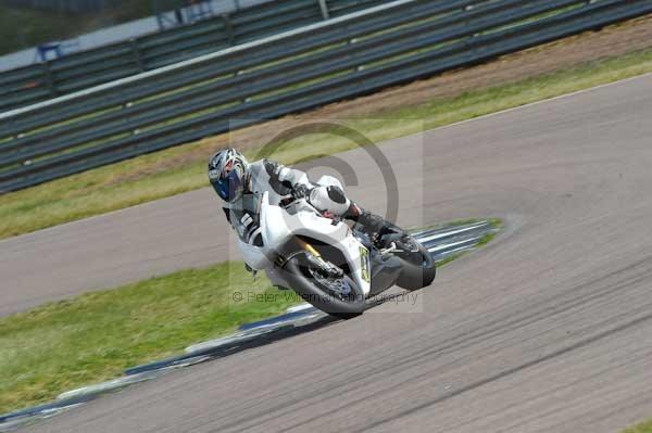 enduro digital images, endurodigitalimages, event digital images, eventdigitalimages, no limits, peter wileman photography, racing digital images, trackday digital images, trackday photos, vmcc banbury run