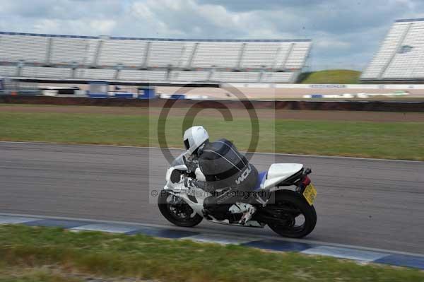 enduro digital images, endurodigitalimages, event digital images, eventdigitalimages, no limits, peter wileman photography, racing digital images, trackday digital images, trackday photos, vmcc banbury run