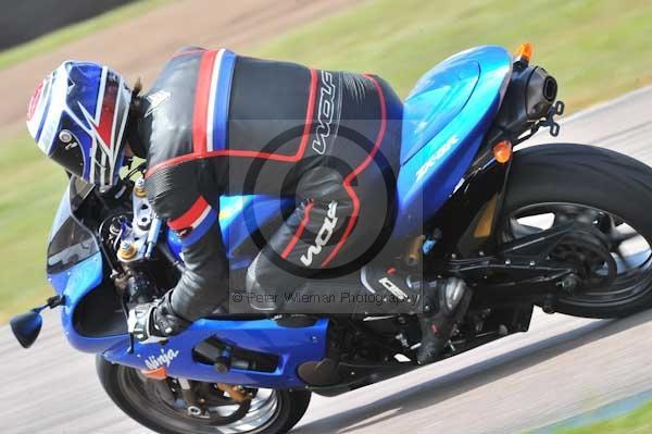 enduro digital images, endurodigitalimages, event digital images, eventdigitalimages, no limits, peter wileman photography, racing digital images, trackday digital images, trackday photos, vmcc banbury run