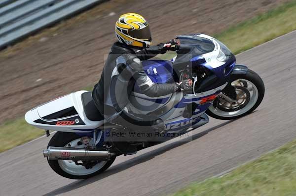 enduro digital images, endurodigitalimages, event digital images, eventdigitalimages, no limits, peter wileman photography, racing digital images, trackday digital images, trackday photos, vmcc banbury run