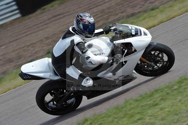 enduro digital images, endurodigitalimages, event digital images, eventdigitalimages, no limits, peter wileman photography, racing digital images, trackday digital images, trackday photos, vmcc banbury run