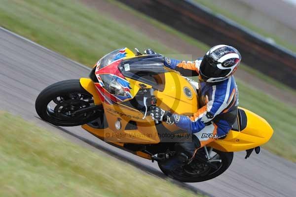 enduro digital images, endurodigitalimages, event digital images, eventdigitalimages, no limits, peter wileman photography, racing digital images, trackday digital images, trackday photos, vmcc banbury run