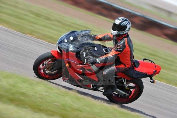 enduro digital images, endurodigitalimages, event digital images, eventdigitalimages, no limits, peter wileman photography, racing digital images, trackday digital images, trackday photos, vmcc banbury run