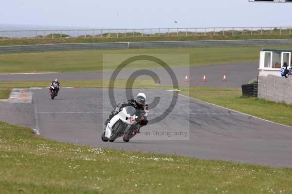 enduro digital images, endurodigitalimages, event digital images, eventdigitalimages, no limits, peter wileman photography, racing digital images, trackday digital images, trackday photos, vmcc banbury run
