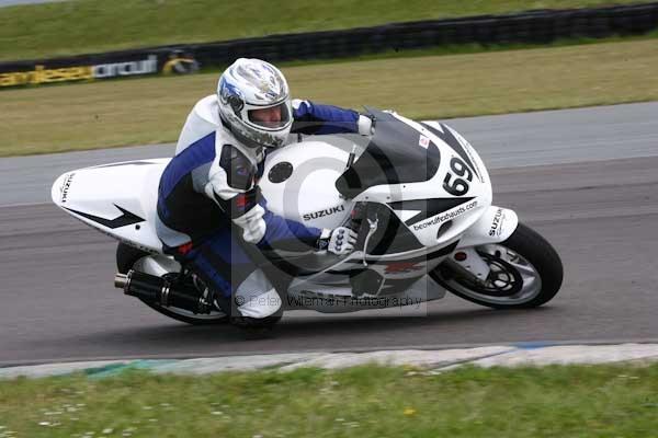 enduro digital images, endurodigitalimages, event digital images, eventdigitalimages, no limits, peter wileman photography, racing digital images, trackday digital images, trackday photos, vmcc banbury run