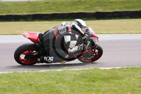 enduro digital images, endurodigitalimages, event digital images, eventdigitalimages, no limits, peter wileman photography, racing digital images, trackday digital images, trackday photos, vmcc banbury run