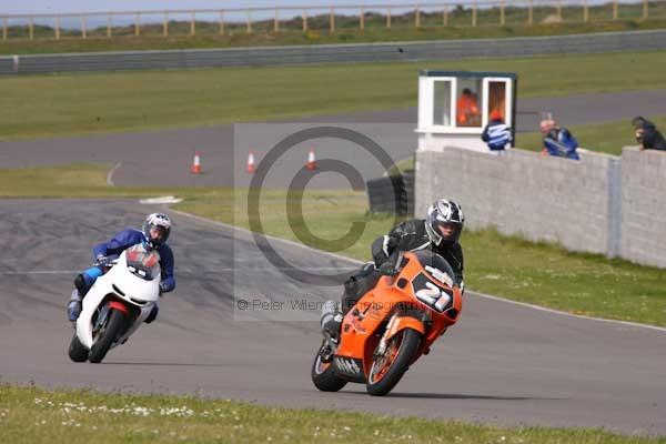 enduro digital images, endurodigitalimages, event digital images, eventdigitalimages, no limits, peter wileman photography, racing digital images, trackday digital images, trackday photos, vmcc banbury run