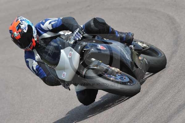 enduro digital images, endurodigitalimages, event digital images, eventdigitalimages, no limits, peter wileman photography, racing digital images, trackday digital images, trackday photos, vmcc banbury run