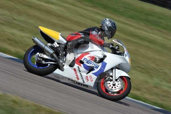 enduro digital images, endurodigitalimages, event digital images, eventdigitalimages, no limits, peter wileman photography, racing digital images, trackday digital images, trackday photos, vmcc banbury run