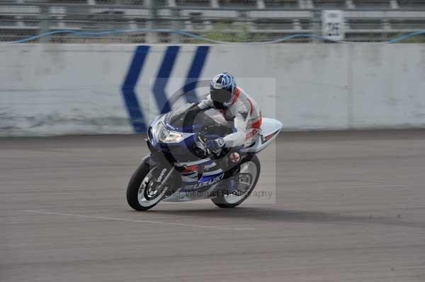 enduro digital images, endurodigitalimages, event digital images, eventdigitalimages, no limits, peter wileman photography, racing digital images, trackday digital images, trackday photos, vmcc banbury run