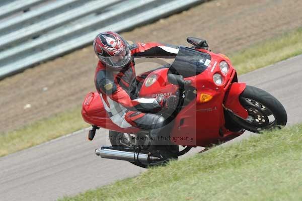 enduro digital images, endurodigitalimages, event digital images, eventdigitalimages, no limits, peter wileman photography, racing digital images, trackday digital images, trackday photos, vmcc banbury run