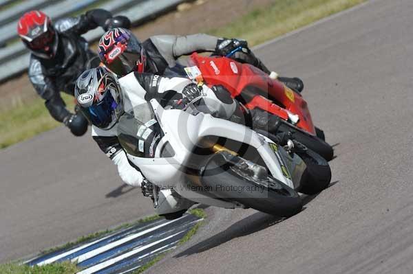 enduro digital images, endurodigitalimages, event digital images, eventdigitalimages, no limits, peter wileman photography, racing digital images, trackday digital images, trackday photos, vmcc banbury run