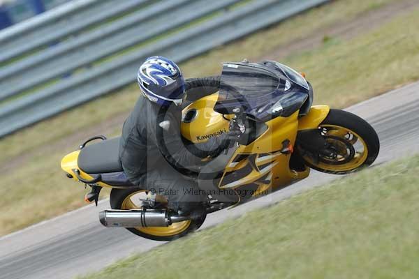 enduro digital images, endurodigitalimages, event digital images, eventdigitalimages, no limits, peter wileman photography, racing digital images, trackday digital images, trackday photos, vmcc banbury run