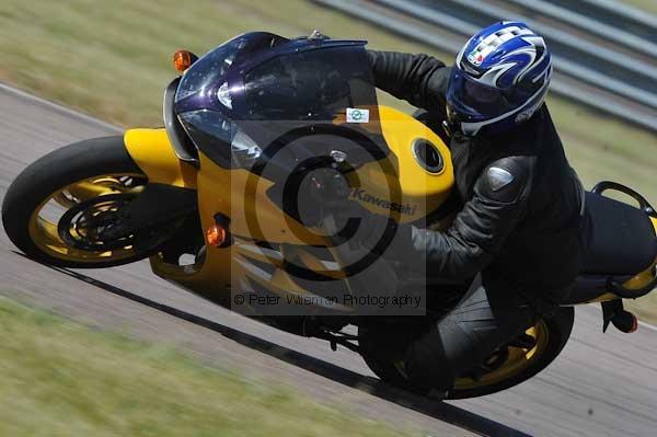 enduro digital images, endurodigitalimages, event digital images, eventdigitalimages, no limits, peter wileman photography, racing digital images, trackday digital images, trackday photos, vmcc banbury run