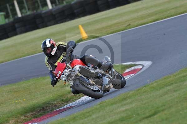 enduro digital images, endurodigitalimages, event digital images, eventdigitalimages, no limits, peter wileman photography, racing digital images, trackday digital images, trackday photos, vmcc banbury run