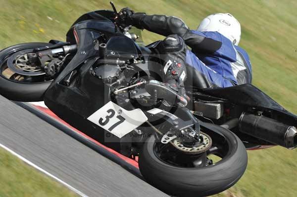 enduro digital images, endurodigitalimages, event digital images, eventdigitalimages, no limits, peter wileman photography, racing digital images, trackday digital images, trackday photos, vmcc banbury run