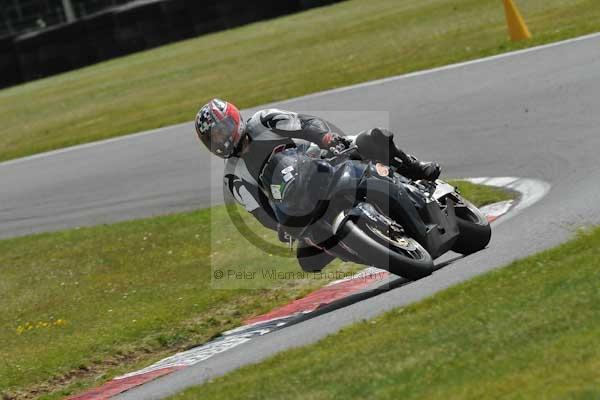 enduro digital images, endurodigitalimages, event digital images, eventdigitalimages, no limits, peter wileman photography, racing digital images, trackday digital images, trackday photos, vmcc banbury run