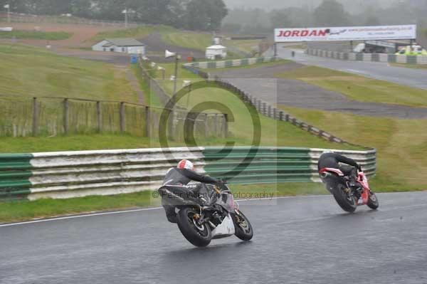 enduro digital images, endurodigitalimages, event digital images, eventdigitalimages, no limits, peter wileman photography, racing digital images, trackday digital images, trackday photos, vmcc banbury run