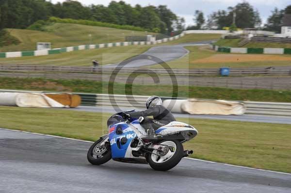 enduro digital images, endurodigitalimages, event digital images, eventdigitalimages, no limits, peter wileman photography, racing digital images, trackday digital images, trackday photos, vmcc banbury run
