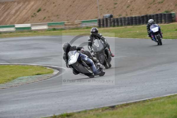 enduro digital images, endurodigitalimages, event digital images, eventdigitalimages, no limits, peter wileman photography, racing digital images, trackday digital images, trackday photos, vmcc banbury run