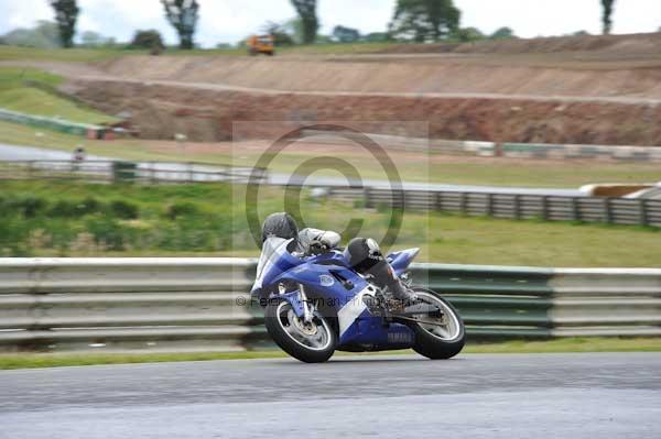 enduro digital images, endurodigitalimages, event digital images, eventdigitalimages, no limits, peter wileman photography, racing digital images, trackday digital images, trackday photos, vmcc banbury run