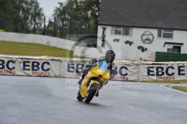 enduro digital images, endurodigitalimages, event digital images, eventdigitalimages, no limits, peter wileman photography, racing digital images, trackday digital images, trackday photos, vmcc banbury run