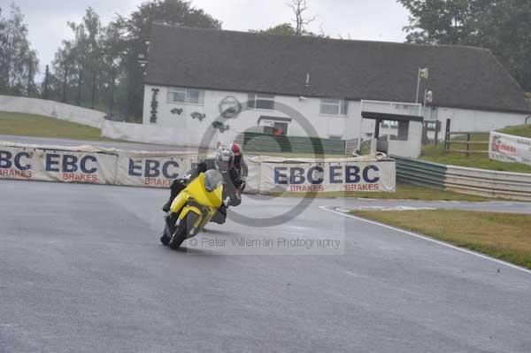 enduro digital images, endurodigitalimages, event digital images, eventdigitalimages, no limits, peter wileman photography, racing digital images, trackday digital images, trackday photos, vmcc banbury run