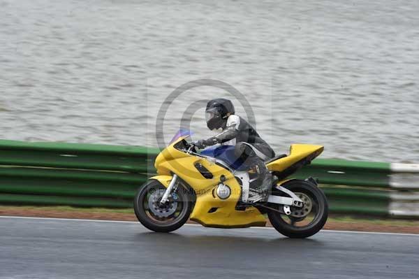 enduro digital images, endurodigitalimages, event digital images, eventdigitalimages, no limits, peter wileman photography, racing digital images, trackday digital images, trackday photos, vmcc banbury run