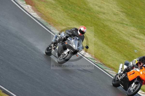 enduro digital images, endurodigitalimages, event digital images, eventdigitalimages, no limits, peter wileman photography, racing digital images, trackday digital images, trackday photos, vmcc banbury run