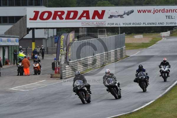 enduro digital images, endurodigitalimages, event digital images, eventdigitalimages, no limits, peter wileman photography, racing digital images, trackday digital images, trackday photos, vmcc banbury run