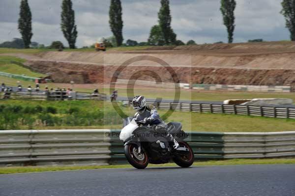 enduro digital images, endurodigitalimages, event digital images, eventdigitalimages, no limits, peter wileman photography, racing digital images, trackday digital images, trackday photos, vmcc banbury run