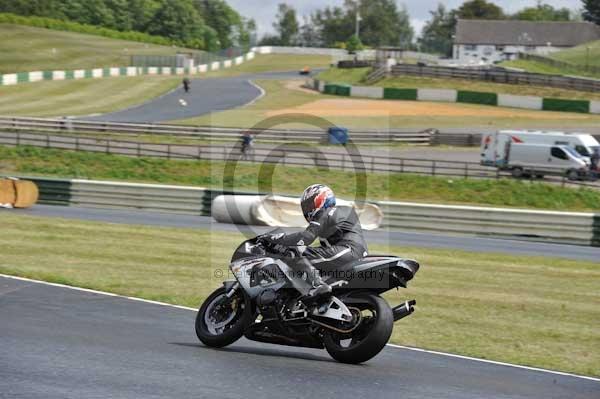 enduro digital images, endurodigitalimages, event digital images, eventdigitalimages, no limits, peter wileman photography, racing digital images, trackday digital images, trackday photos, vmcc banbury run
